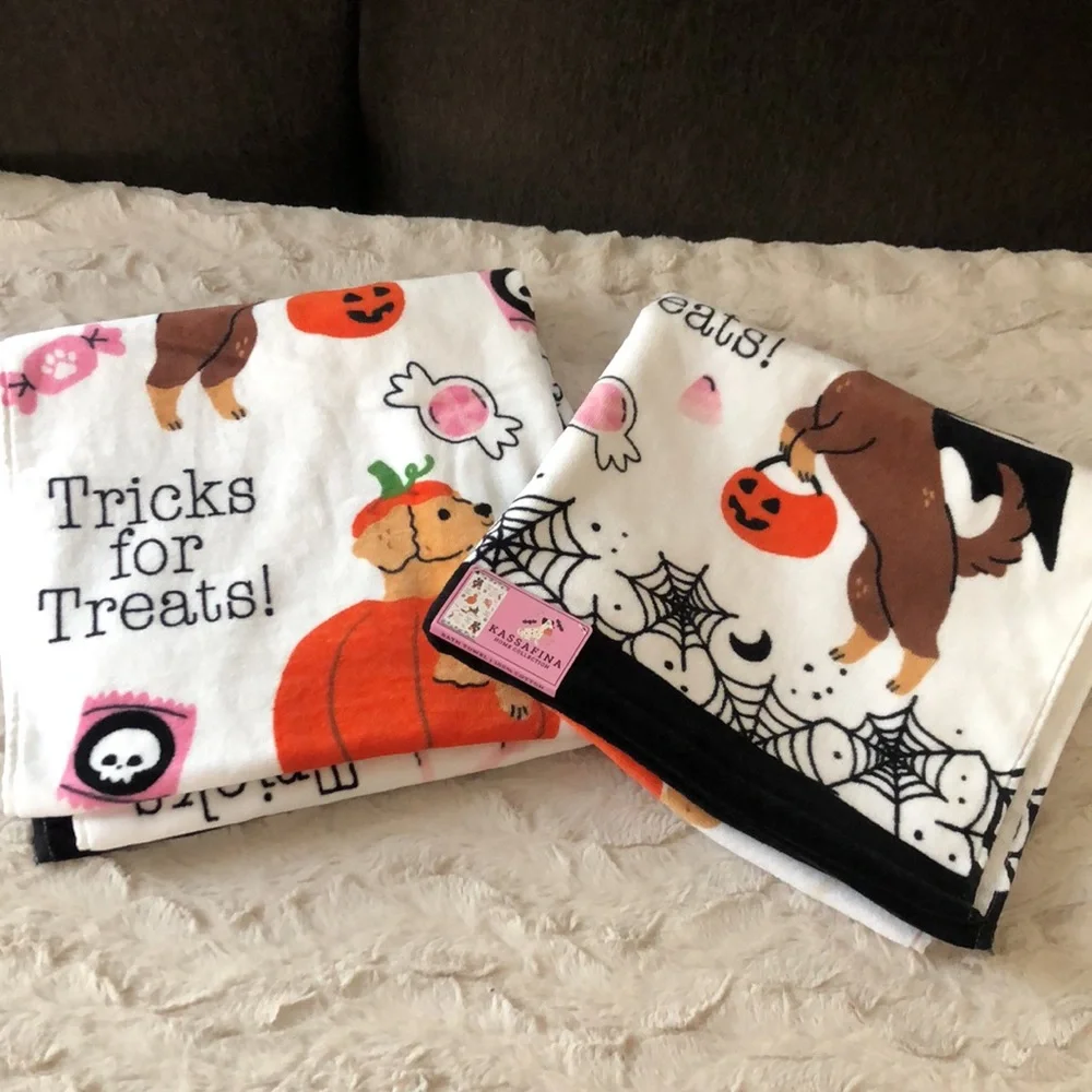 Kassafina Halloween Mixed Dog Print BATH Towels